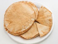 Рецепта Арабски питки за дюнер с мая на фурна